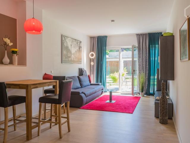 Bright, quiet and high quality apartment with garden in Prenzlauer Berg, Berlin Amsterdam Apartments for Rent