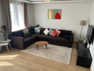 Bright, quiet apartment ideally located near Paris wifi fiber