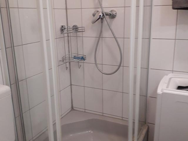 bright, quiet apartment with balcony near Maschsse central location, Hannover Amsterdam Apartments for Rent
