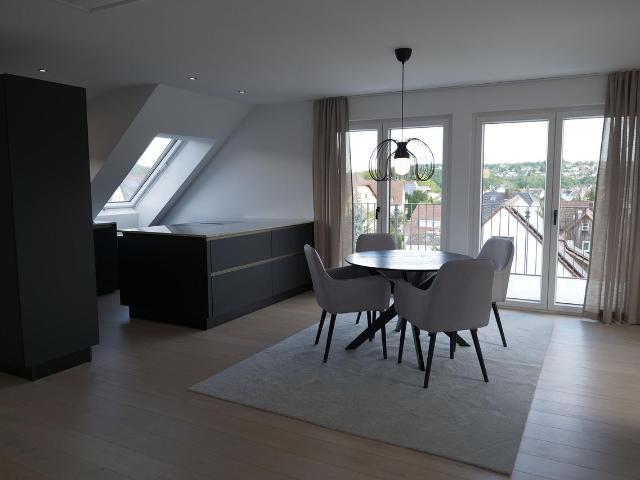 Bright & quiet home Stuttgart, Stuttgart Amsterdam Apartments for Rent