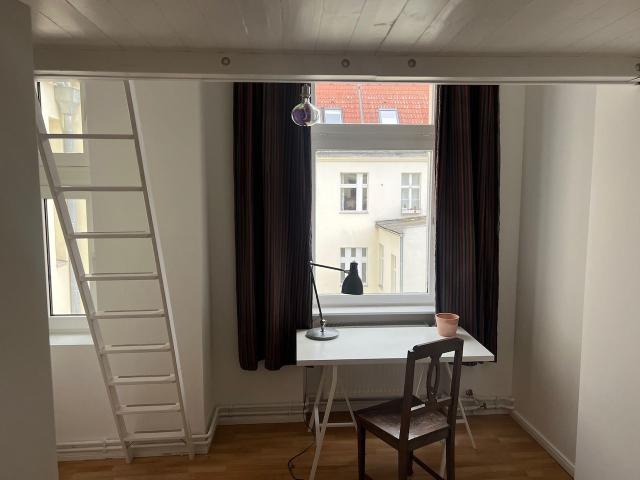 Bright & quit apartment Neukölln, Berlin Amsterdam Apartments for Rent
