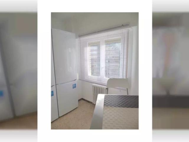 Bright room in shared apartment in Arrabal, Zaragoza