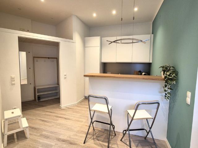 Bright, recently refurbished quiet Altbau apartment in Berlin Mitte Moabit / Westphalian Quarter, Berlin Amsterdam Apartments for Rent