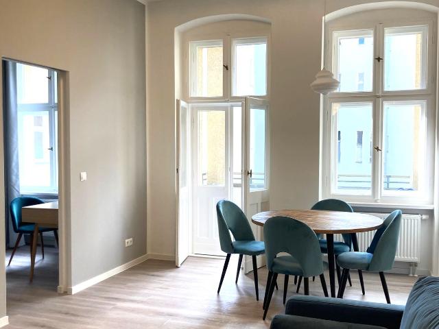 Bright, recently refurbished quiet Altbau apartment in Berlin Mitte Moabit / Westphalian Quarter, Berlin Amsterdam Apartments for Rent