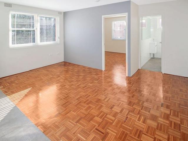 Bright, renovated One Bedroom Apartment in Paddington