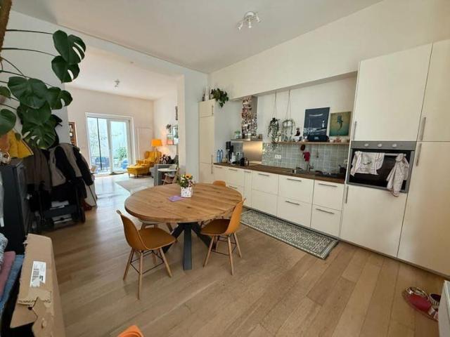 Bright Renovated Apartment in the Heart of the EU Quarter