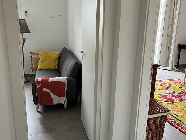 Bright renovated 2 near Politeama