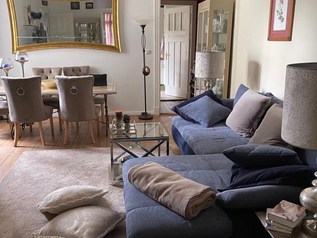 Bright & wonderful apartment in Berlin Schmargendorf