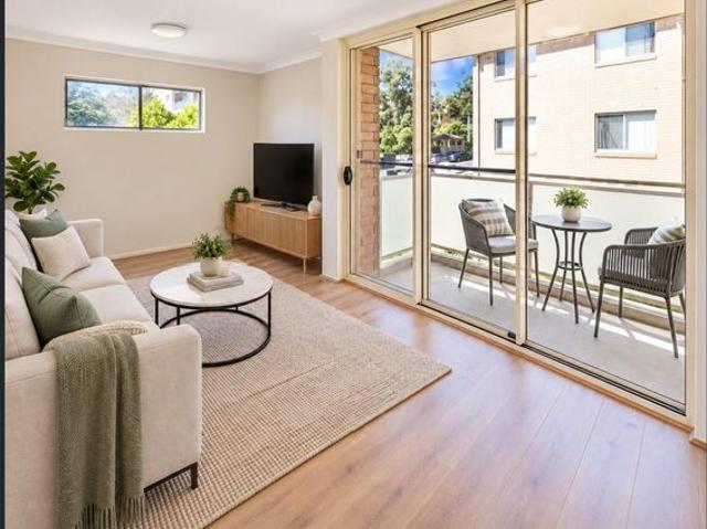 Bright two bedroom apartment in a prime Ryde location