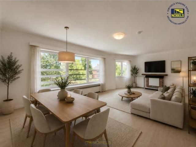 Bright two bedroom apartment with terrace in a central lo.