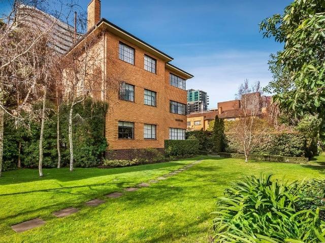 Bright & Unfurnished Oasis: 2 Bedroom Apartment with Sunroom & Car Space