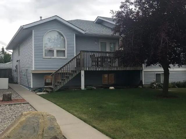 Bright & Updated Basement Suite in West Valley