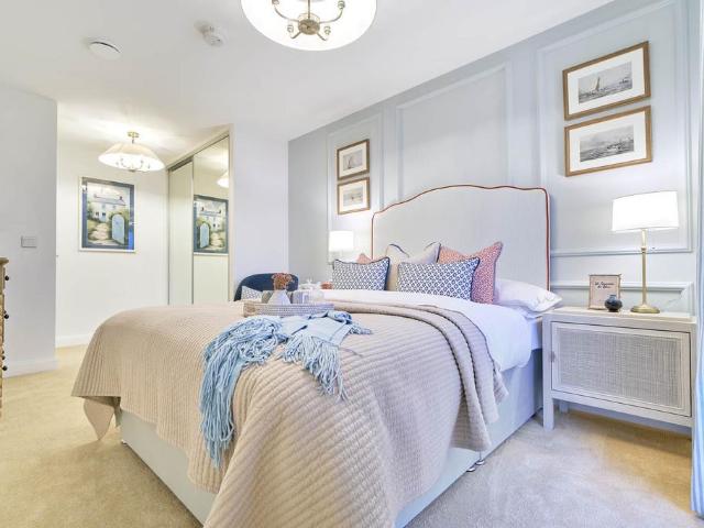 Brighten Road, Southend on Sea SS1 1 bed retirement property to rent £2,350 pcm £542 pw