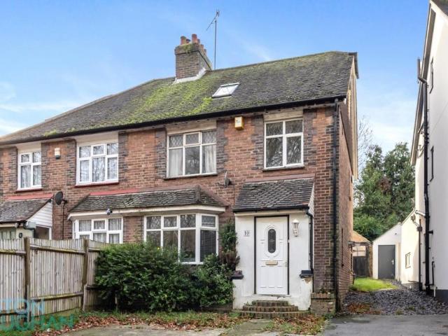 Brighton, East Sussex BN1 6 bed detached house to rent £3,848 pcm £888 pw
