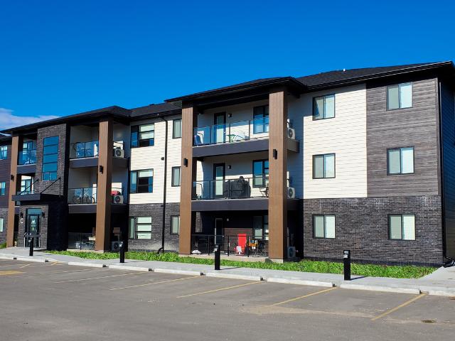 Brighton Heights 1 Bedroom Apartment for Rent at 4 Brighton Lane, Steinbach, MB R5G 2X1