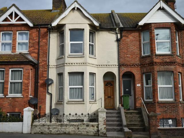 Brighton Road, Newhaven BN9, 1 bed flat to rent, £925 pcm | PrimeLocation