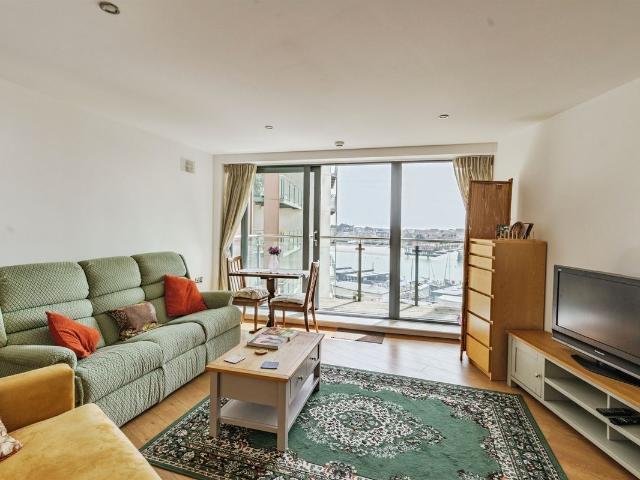 Brighton Road, Shoreham By Sea BN43, 1 bed flat to rent, £1,400 pcm | PrimeLocation