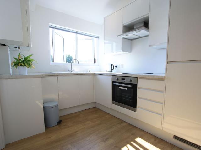 Brighton Road, South Croydon CR2, 1 bed flat to rent, £1,400 pcm | PrimeLocation