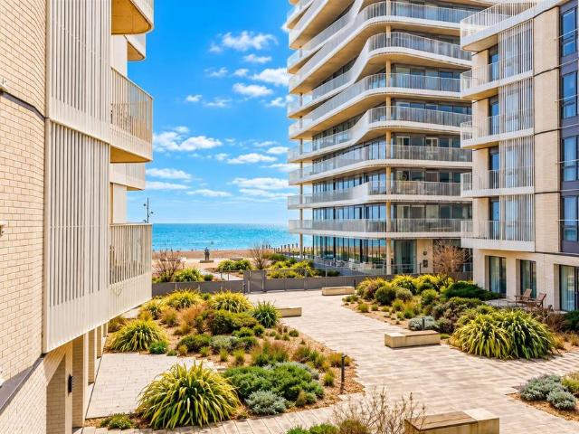 Brighton Road, Worthing 2 bed flat to rent £2,250 pcm £519 pw