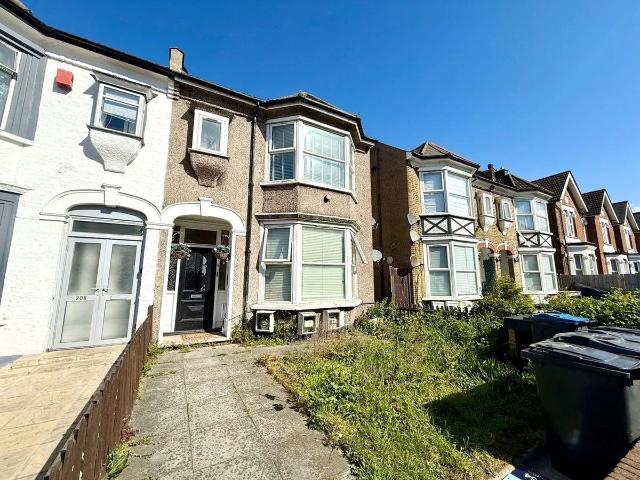 Brigstock Road, Thornton Heath, London CR7, 1 bed flat to rent, £1,300 pcm | PrimeLocation