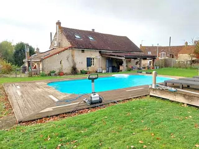 Brigueil le Chantre 86290 Achat / Vente maison 7 pièces t7 piscine