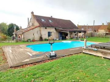 Brigueil le Chantre 86290 Achat / Vente maison 7 pièces t7 piscine