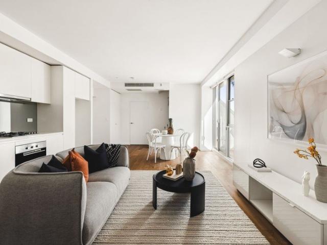 Brilliant designer residence with a peaceful north east aspect