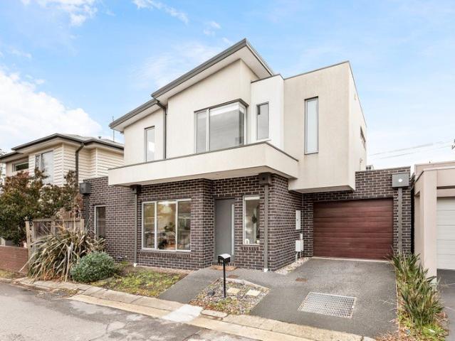 Brilliant Investment Opportunity Lease Secured Until February 2027 Returning $33,800 p.a