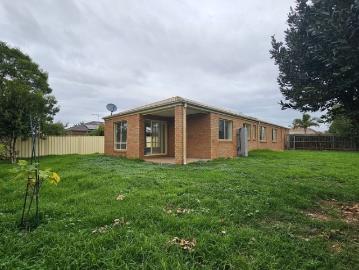 Brilliantly Presented 4 Bedroom Home