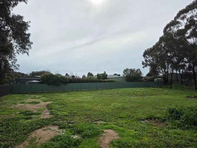 Bring your dreams to life. Private 1767m2 block of land in highly sought after Maiden Gully