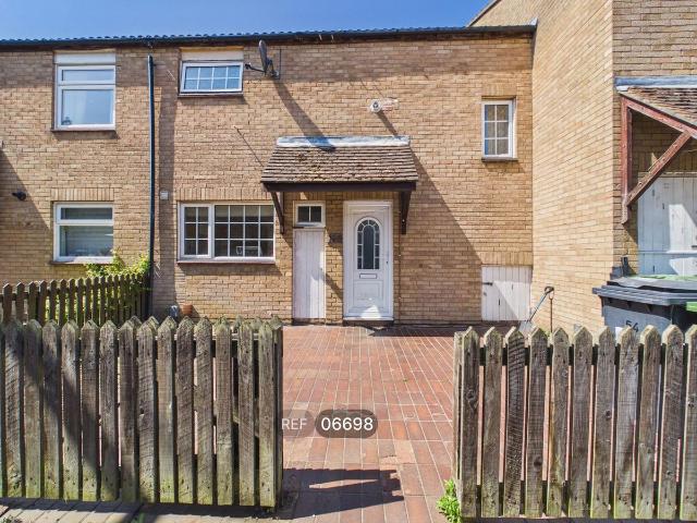 Bringhurst, Peterborough PE2, 3 bed terraced house to rent, £1,095 pcm | PrimeLocation