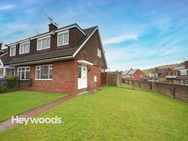 Brindley Place, Stoke On Trent ST6, 3 bed semi detached house to rent, £1,050 pcm | PrimeLocation