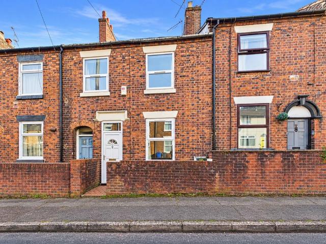 Brindley Street, Newcastle ST5 3 bed terraced house to rent £950 pcm £219 pw