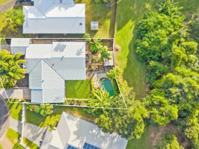 Brinsmead Family Home with Pool and No Rear Neighbours