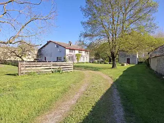 Brioux sur Boutonne 79170 Achat / Vente maison