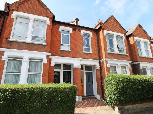 Briscoe Road, Colliers Wood, London SW19, 2 bed maisonette to rent, £1,800 pcm | PrimeLocation