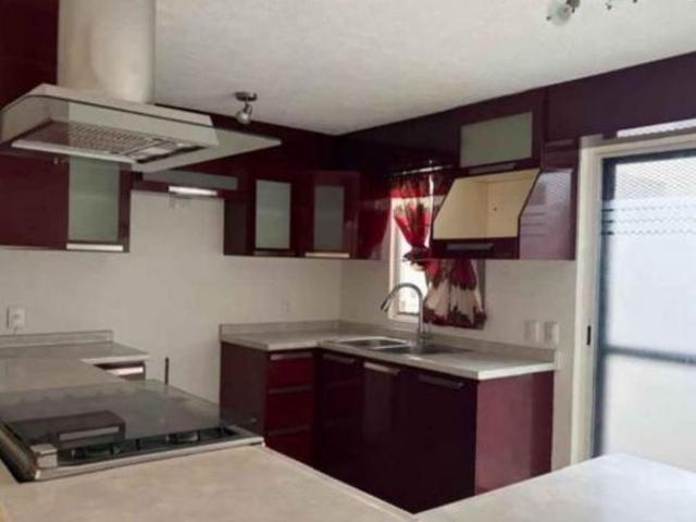 BRISAS DEL LAGO VENTA O RENTA