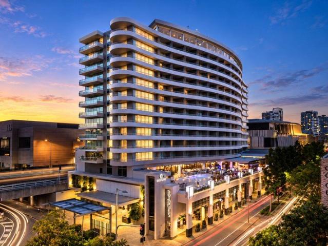 BRISBANE QLD SOUTHBANK INVESTMENT 9.28% GROSS RETURN | WITH PRIVATE BALCONY
