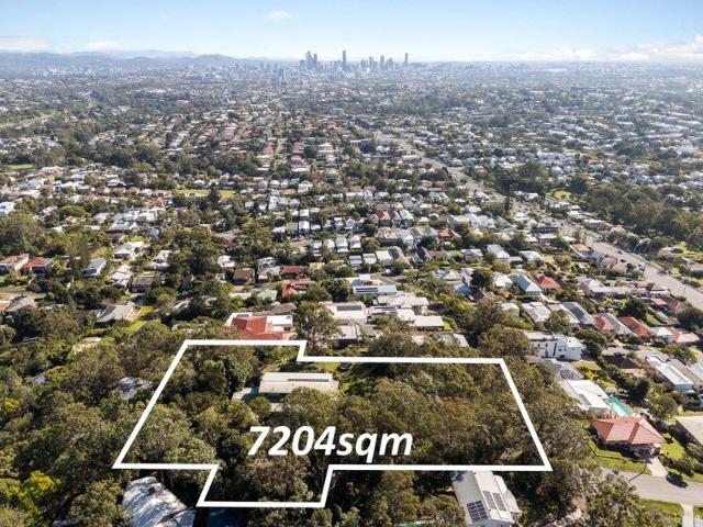 Brisbane's Finest Subdivision or Trophy Home Site