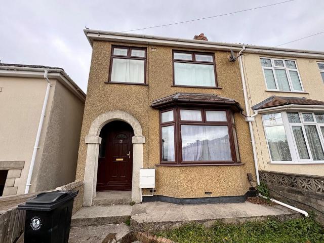 Bristol BS15 3 bed semi detached house to rent £1,800 pcm £415 pw