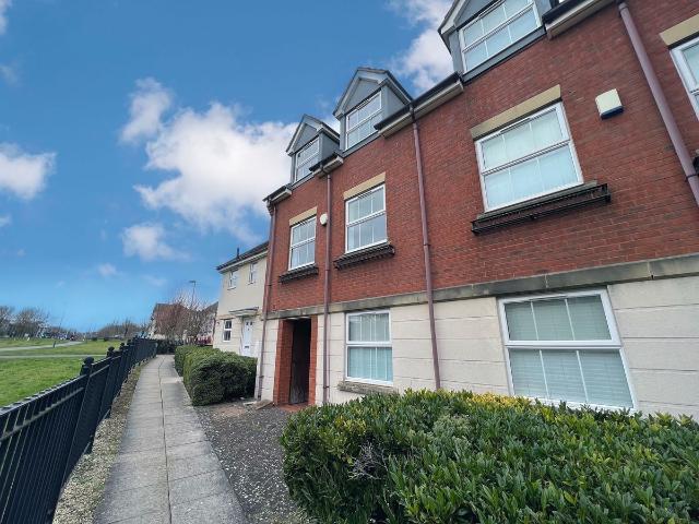 Champs Sur Marne, Bristol BS32, 4 bed property to rent, £2,000 pcm | PrimeLocation