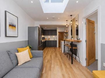 Bristol BS7 6 bed house of multiple occupation to rent £4,200 pcm £969 pw