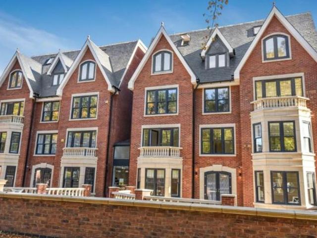 Bristol Road, Birmingham B5, 3 bed flat to rent, £3,250 pcm | PrimeLocation
