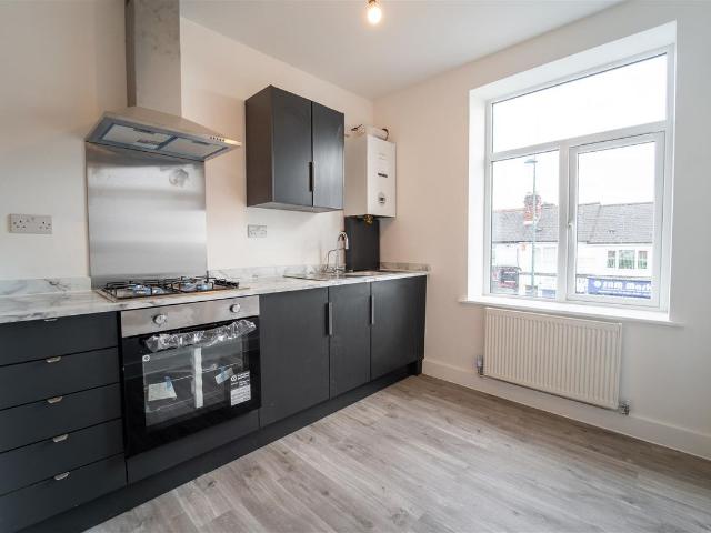 Bristol Road South, Northfield, Birmingham B31, 1 bed flat to rent, £795 pcm | PrimeLocation