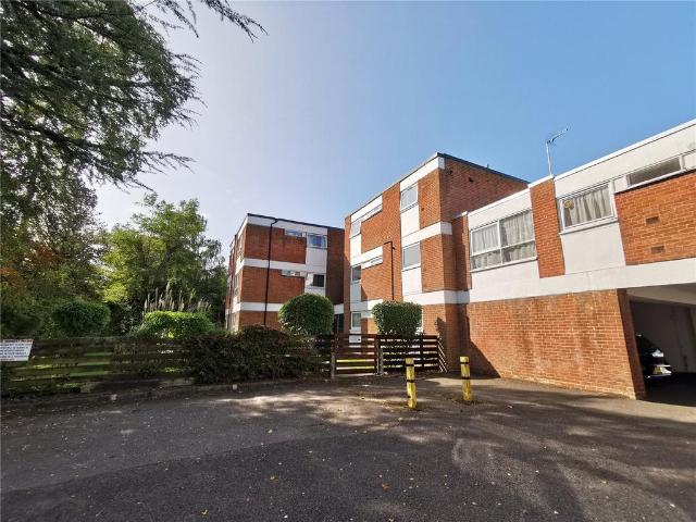 Bristol Road South / Quarry Lane, Bristol Road South, Turves Green, B31 2QU, United Kingdom | 2 bed apartment for rent #138514029 | Rentberry