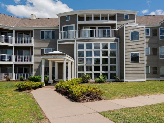 Bristol Village 2 Bedroom Home for Rent at 7301 Bristol Village Dr, Bloomington, MN 55438 West Bloomington