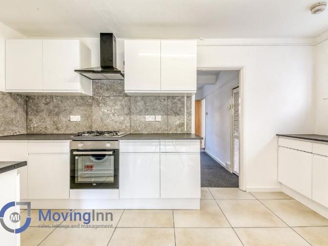 Bruton Road, Morden SM4, 2 bed end terrace house to rent, £1,950 pcm | PrimeLocation