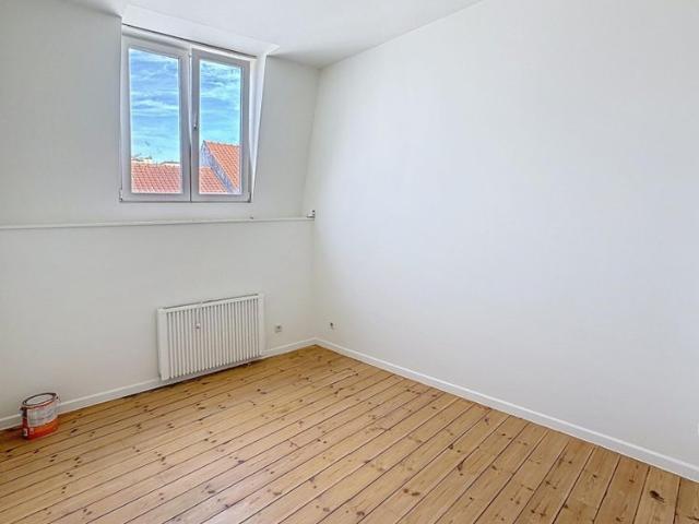 BRUXELLES CENTRE – Superbe appartement 1 chambre entièrement rénové Proche Anneessens & Place Rouppe