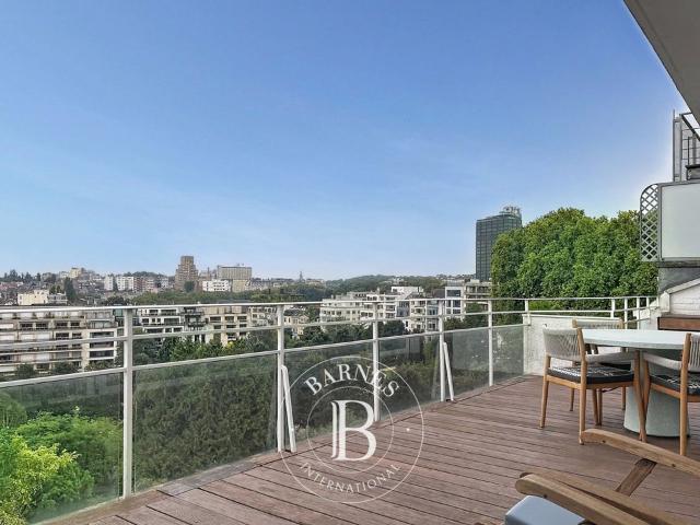 Bruxelles, Penthouse 3 Chambres 152 m² en location