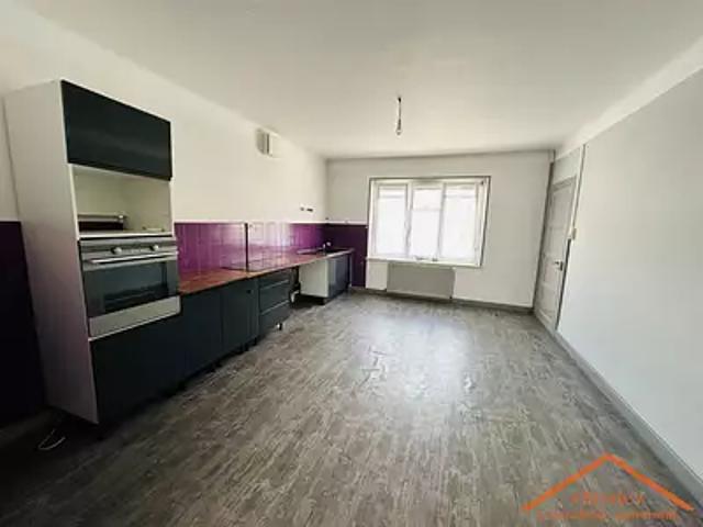 Bruyères 88600 Achat / Vente appartement 6 pièces t6 parking